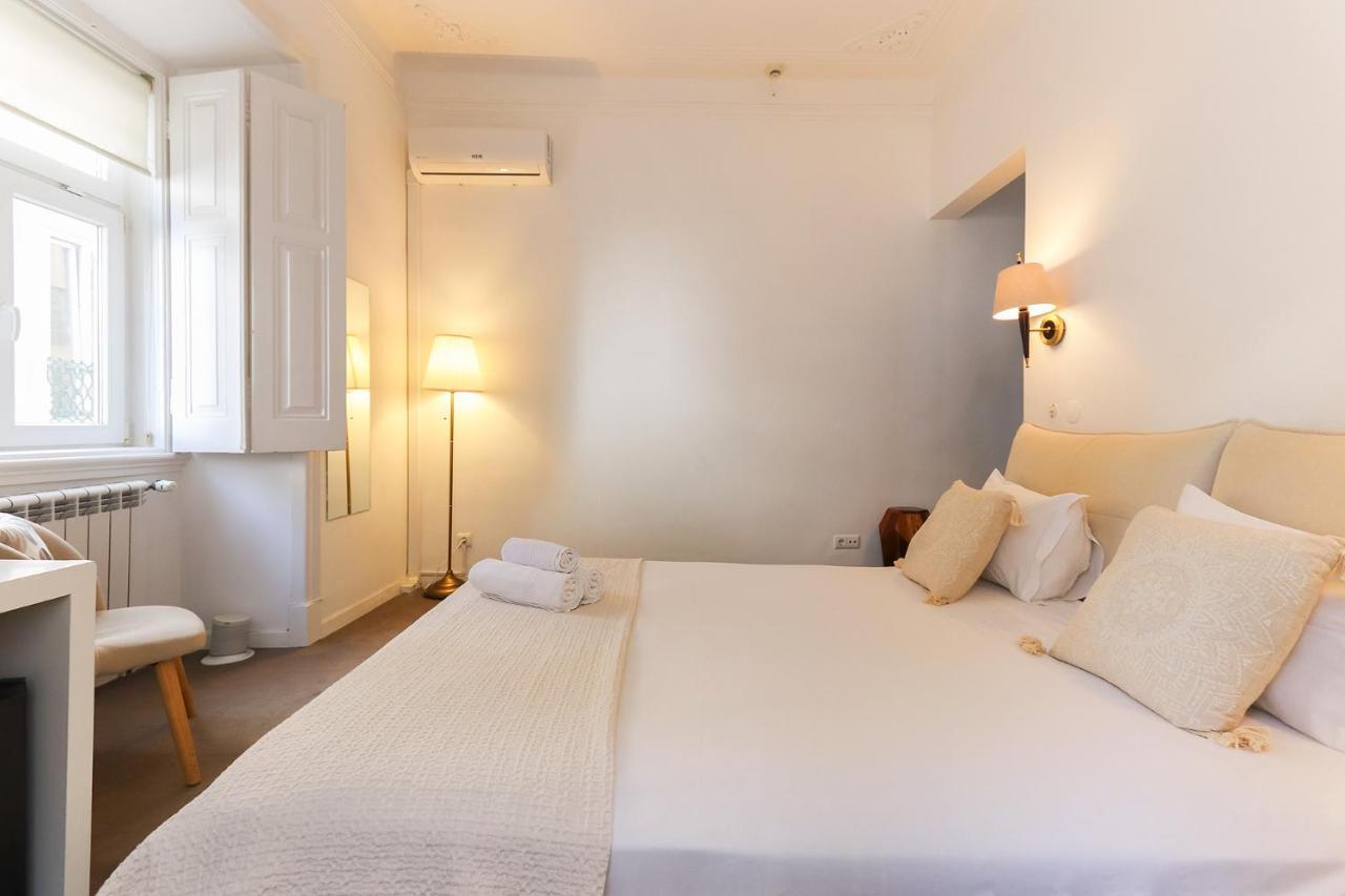 Chiado Prime Suites By Homing Lisboa Exteriör bild