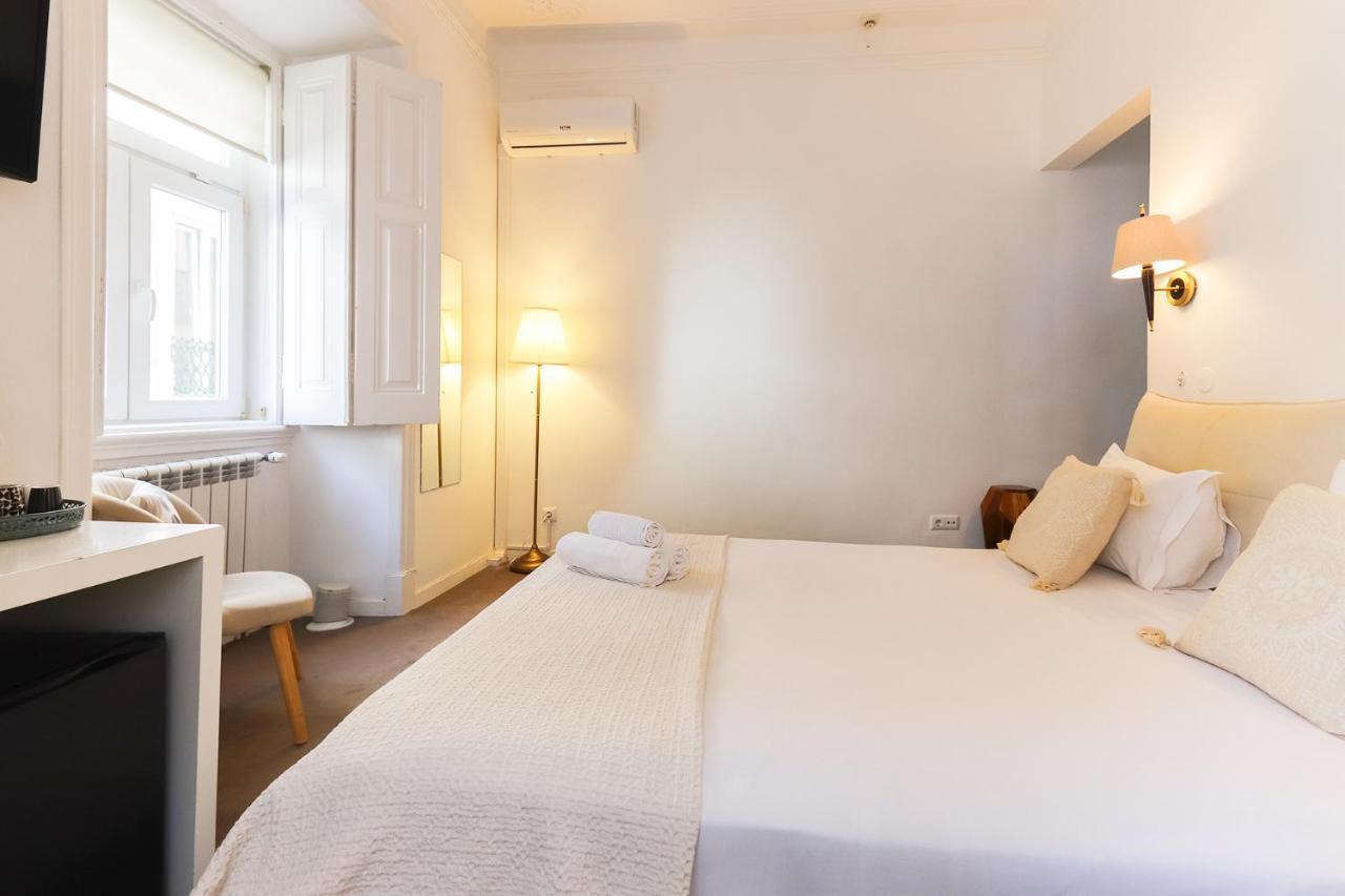 Chiado Prime Suites By Homing Lisboa Exteriör bild